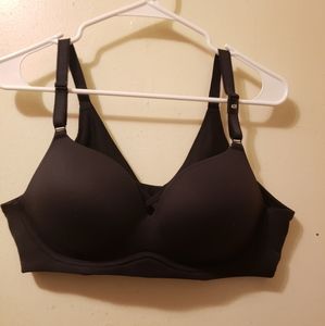 Torrid wirefree push up bra size 42b